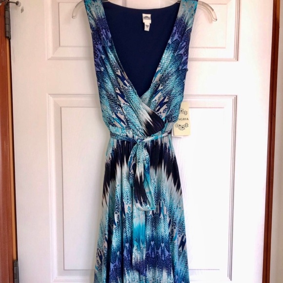 Signature by Sangria dress - Picture 3 of 7